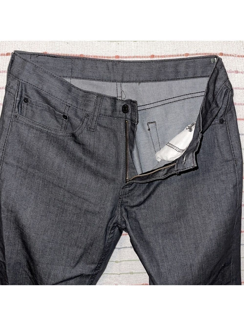 Levi Stratus’s & Co NWOT 514 Straight Fit Jeans - Picture 5 of 8